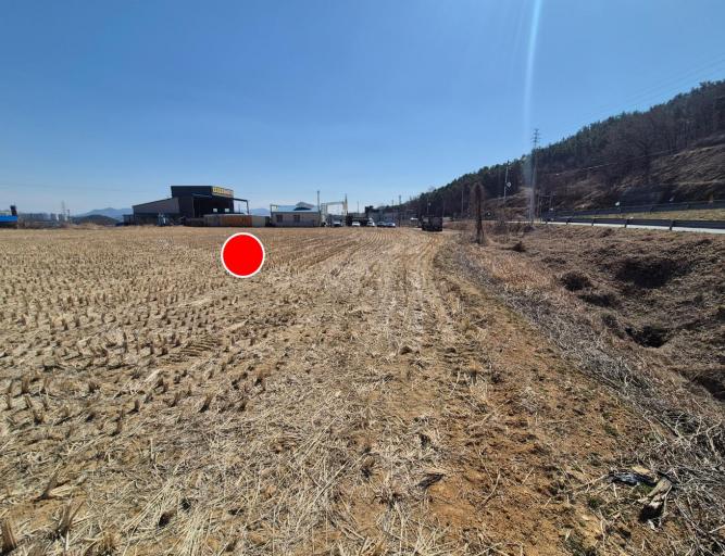 ������ ���ʿ��� �ٶ� �Ա��ʸ��
