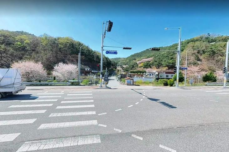�޾縲�� ���� ���ι� �Ա����